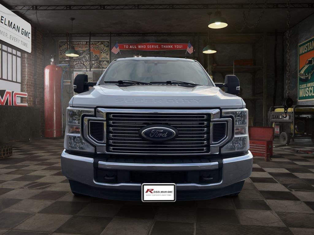 2022 Ford F-350 — side profile view