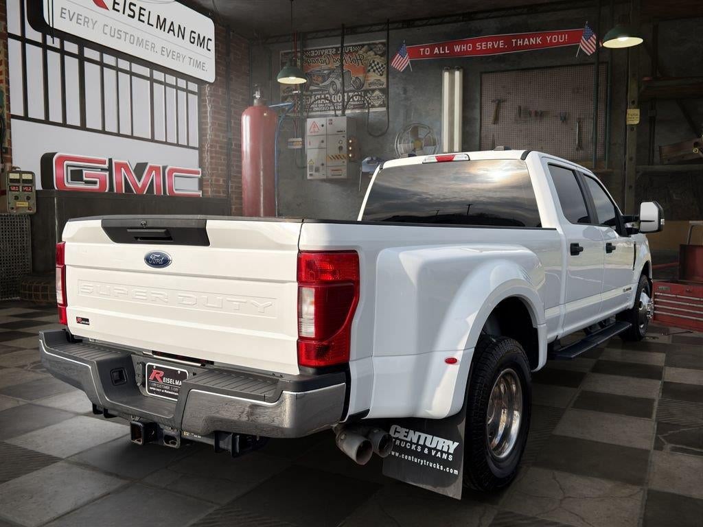 2022 Ford F-350 — rear three-quarter view